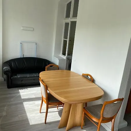 Homefort Apartment *